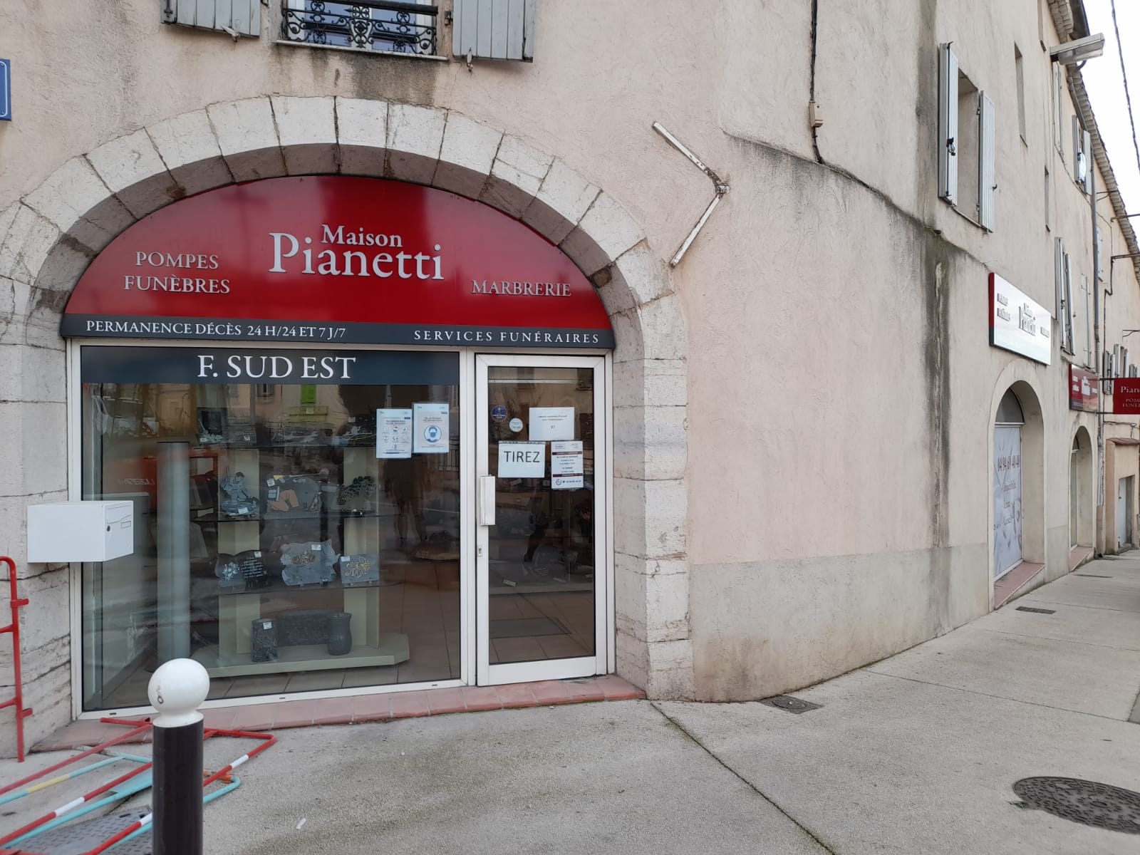 Pompes Funèbres Claude Pianetti - Brignoles - Saint Louis 